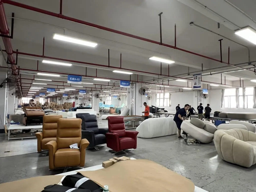 Agente de Sourcing de Muebles en China: Cómo Comprar Muebles desde China en 2026